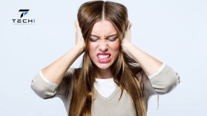 đeo tai nghe nhiều có tác hại gì với thính lực